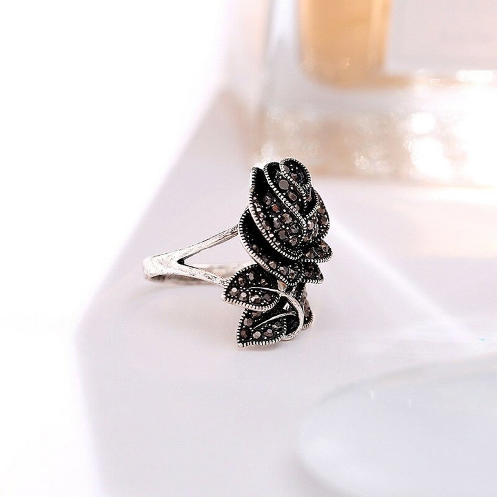 Gorgeous Rose Ring 925 Silver Filled New - Picture 4 of 6